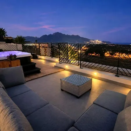 En Hills Piscina Privada & Jacuzzi Willa *
